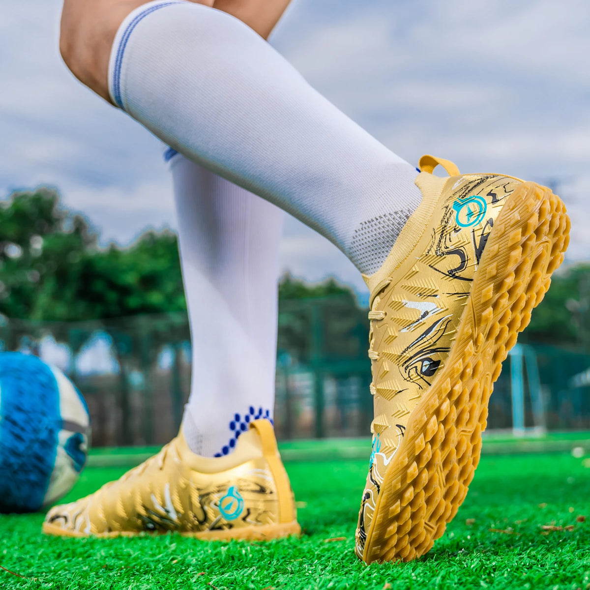 Men Professional Football Boots High-Top Soccer Cleats FG & TF Sneakers for Outdoor Training & Matches Multi-Color Wear-resistan