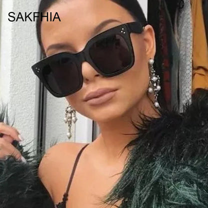 Square Oversized Sunglasses Woman Fashion Black Gradient Vintage Sun Glasses Female Outdoor Shades Driver Retro Oculos De Sol