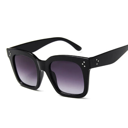 Square Oversized Sunglasses Woman Fashion Black Gradient Vintage Sun Glasses Female Outdoor Shades Driver Retro Oculos De Sol