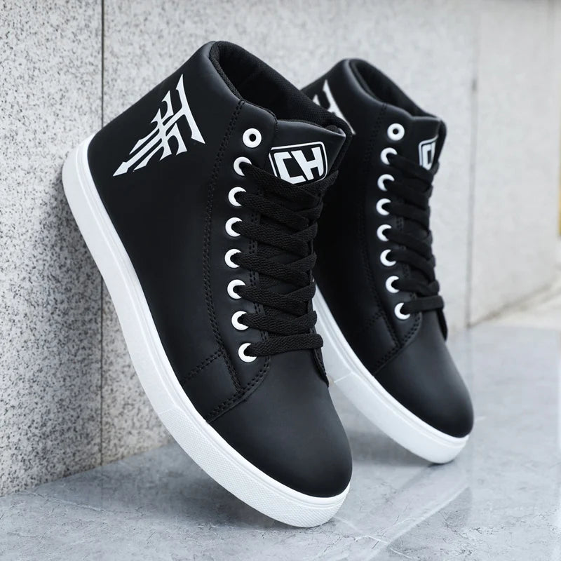 [scarpe da ginnastica] Un paio di scarpe sportive casual da skate ad alta tomaia, comode e adatte ai viaggi e al fitness (disponibili nella taglia L