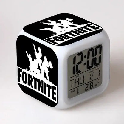Fortnite-Wecker, niedlich, modisch, im Cartoon-Stil, personalisiert, kreativ, Kawaii, minimalistischer LED-Wecker, Geschenk zum Geburtstag von Freunden