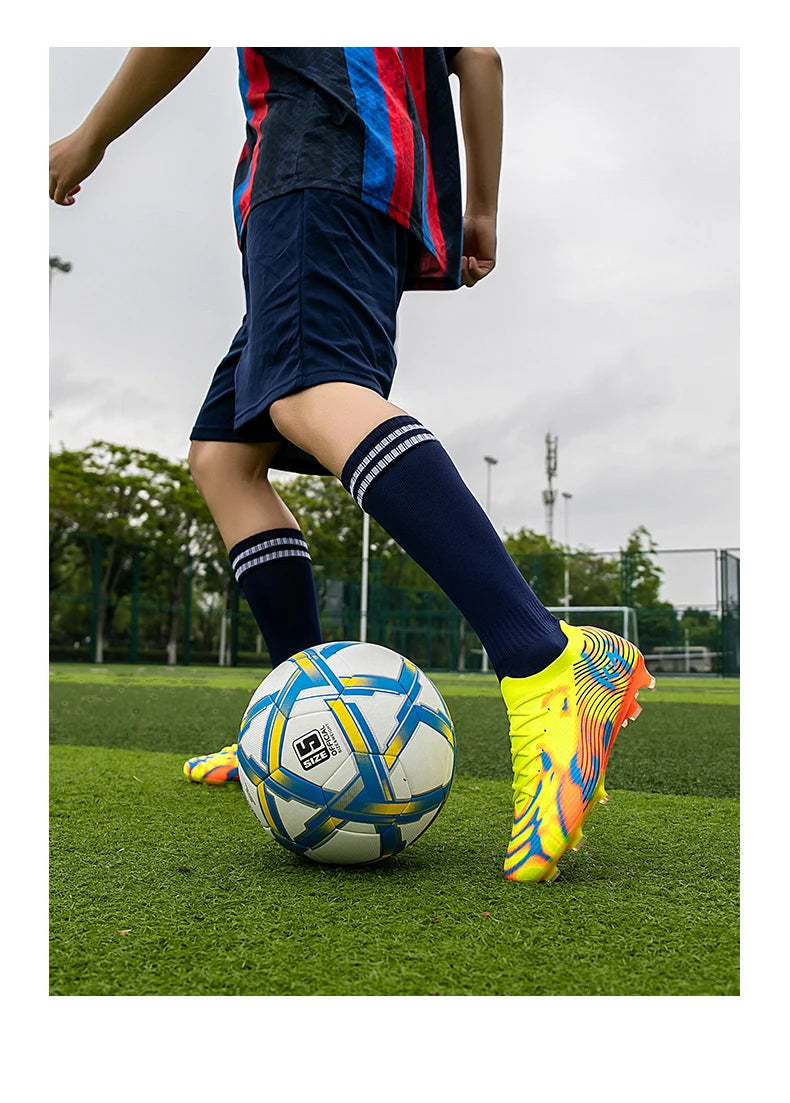 Men's Professional Football Boots Durable Comfortable Training Male Soccer Shoes Ultralight Top Quality Match Football Shoes