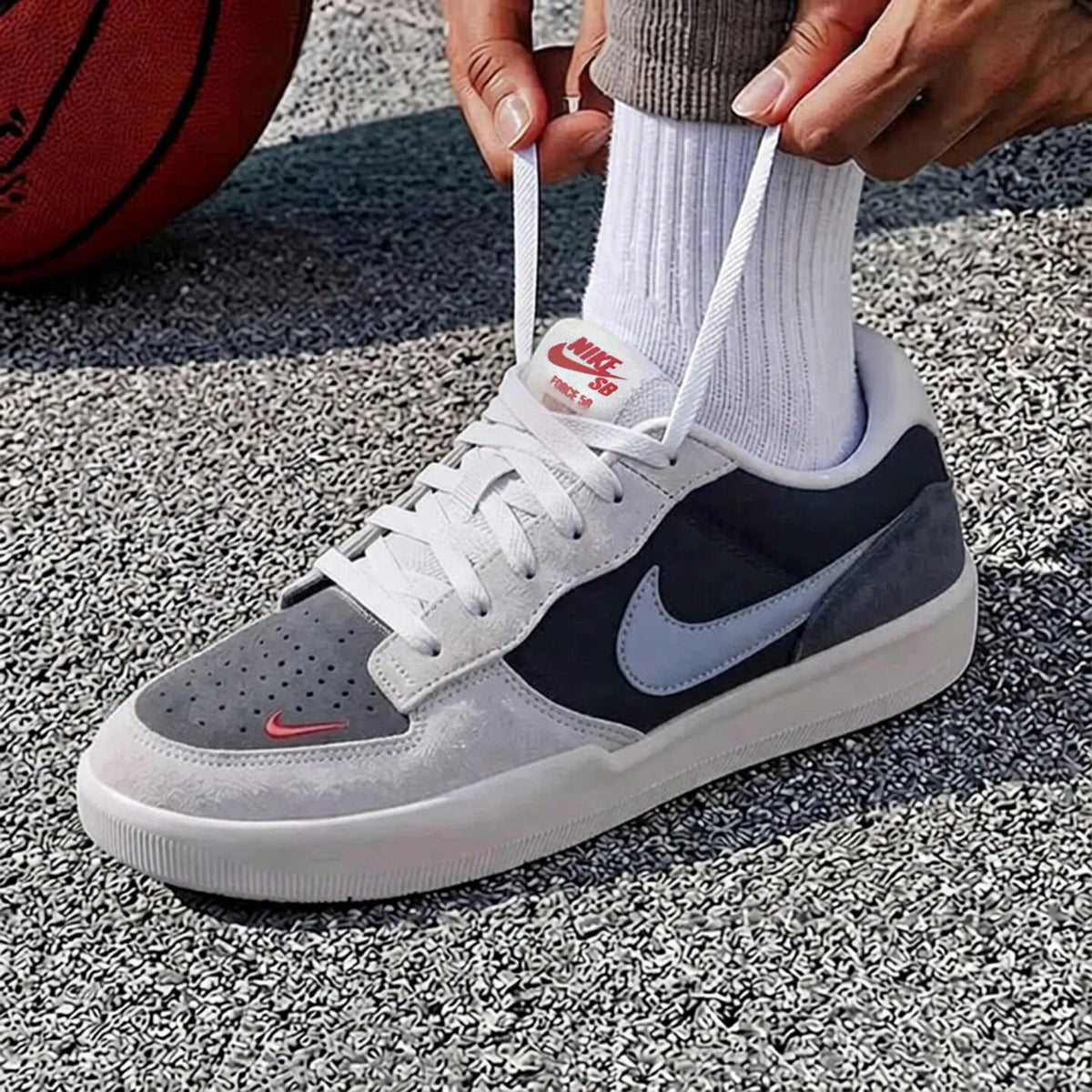 Nike DV5477-013, baskets de skate pour hommes, résistantes à l'usure, antidérapantes, chaussures de sport décontractées pour tous les jours.