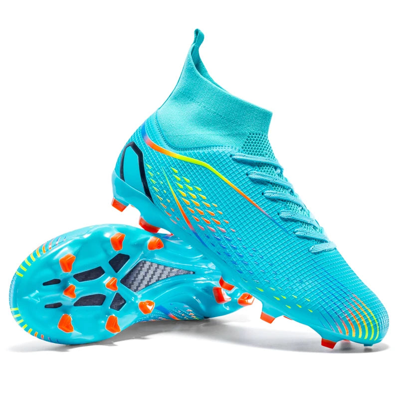Chaussures de football à crampons longs FG avec col chaussette montante, tige texturée, crampons pour terrain dur, légères, antidérapantes et offrant une bonne adhérence.