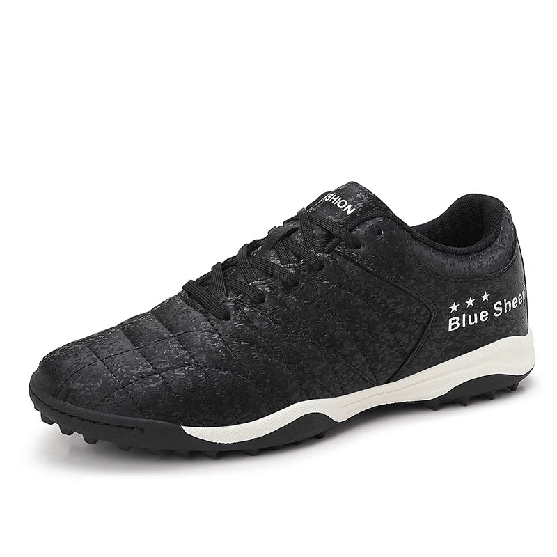 Nouveaux hommes chaussures de Football baskets bottes de Football antidérapant herbe intérieur haute qualité Match lumière Futsal crampons vente chaude en plein air