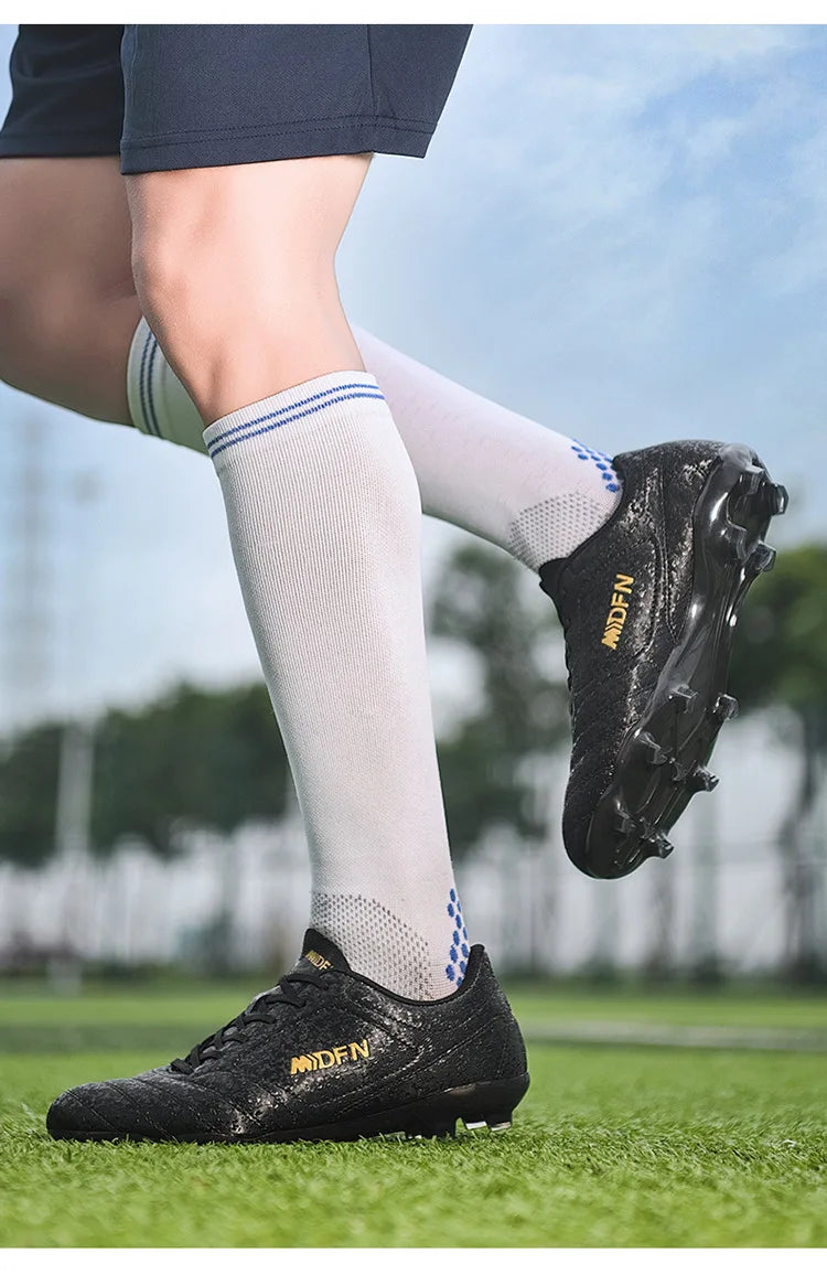 New Men's Football Boots Soccer Shoes for Adults, Society Football Cleats, Ultralight Training Sneakers, Outdoor Large Size 47