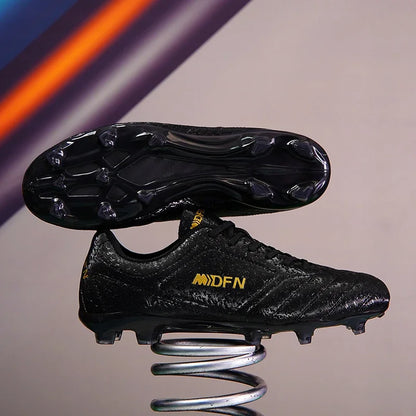 New Men's Football Boots Match Professional Sneakers Non-slip Soccer Shoes Outdoor Drop Shipping Unisex Training Sport Futsal