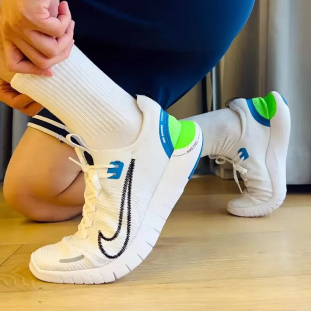 Nike's New Barefoot Flyknit 40 Lightweight Cushioning Low-Top Men's Training Running Shoes Free Rn Fk Comfortable and Non-Tiring Sports Running Shoes Fb1276-104