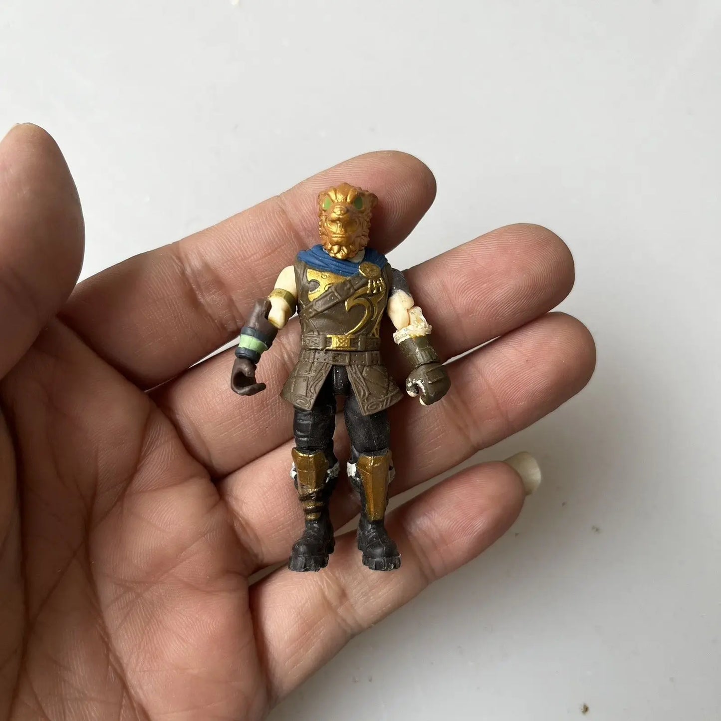 Fortnite Robin Zix Game Peripheral Cartoon figurine Toy Personality Creative Joint Action Figure Model Ornaments Birthday Gift