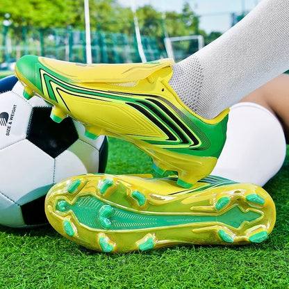 Nouvelles chaussures de football pour hommes, baskets de futsal, crampons de haute qualité, antidérapantes, chaussures de football d'intérieur, pour terrain synthétique, best-seller, montantes, pour extérieur