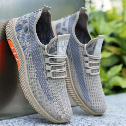 New Summer Men's Shoe Versatile Coconut Shoe Breathable Thin Mesh Casual Slip-On Sports Shoe Comfortable Low Cut round Toe