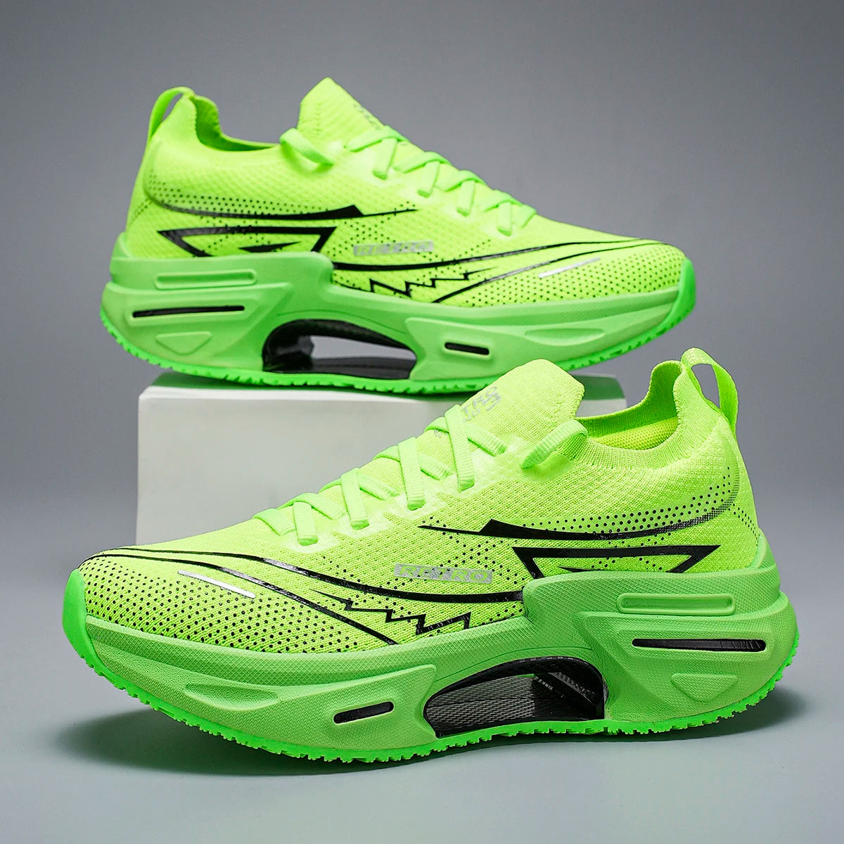 Unisex-Sportschuhe, trendig, atmungsaktives Mesh, weiche Sohle, stoßdämpfend, strapazierfähig, für Teenager, professionelle Laufschuhe für Herren