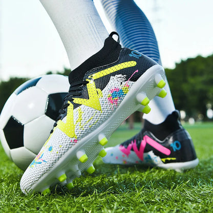 Botte de Football en salle, crampons de Futsal professionnels pour hommes, chaussures de Football pour adultes, durables, confortables, antidérapantes, baskets d'entraînement pour adolescents