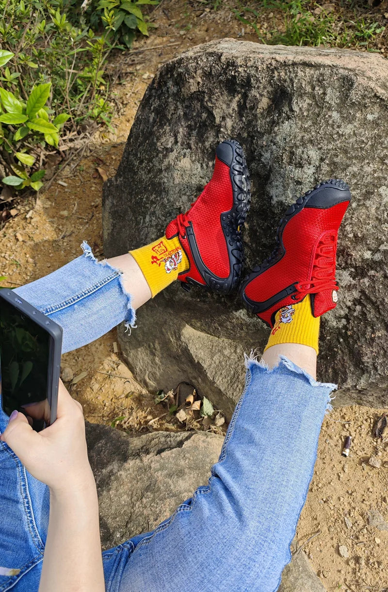 Outdoor Climbing Shoes for Men Women Sneakers Big Size Hiking Trainers High Quality Wear-resistant Adventure Sports Wading Shoes
