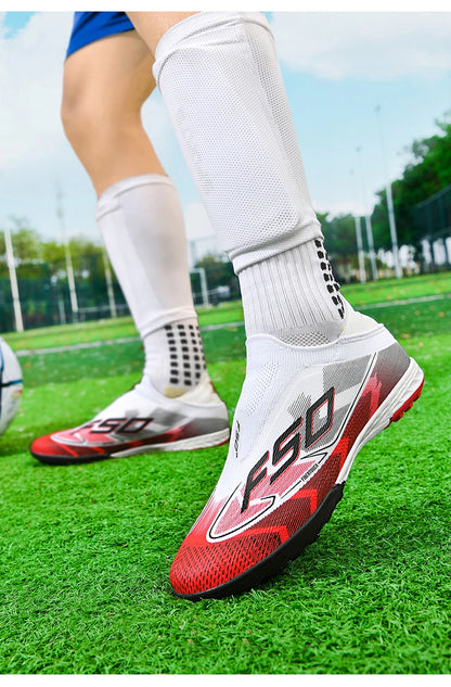 Men New Football Boots Grass Professional Original Resistant Casual Male Soccer Shoes Top Quality  Ultralight Football Shoes