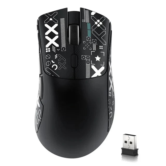 Mouse gaming wireless Attack Shark R1 leggero Bluetooth 2.4G PAW3311 18000DPI ergonomico con macro