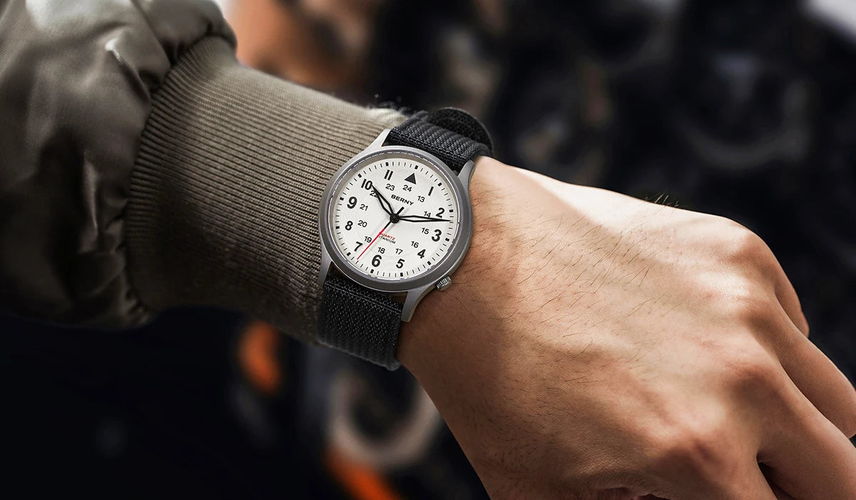 BERNY Titanium Watches for Men Classic Men's Field Watch Easy Read Outdoor Quartz Wristwatch Super Luminous Sapphire 5ATM