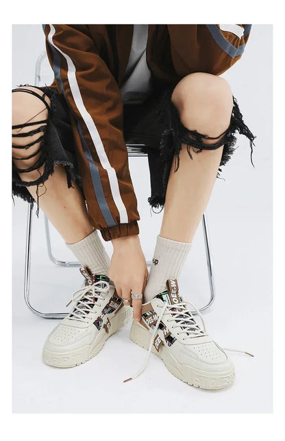 Scarpe da skateboard da uomo, sneakers estive, in pelle, casual, alla moda, per attività all'aperto, corsa, sport, escursionismo, tennis, con zeppa, di marca, di lusso