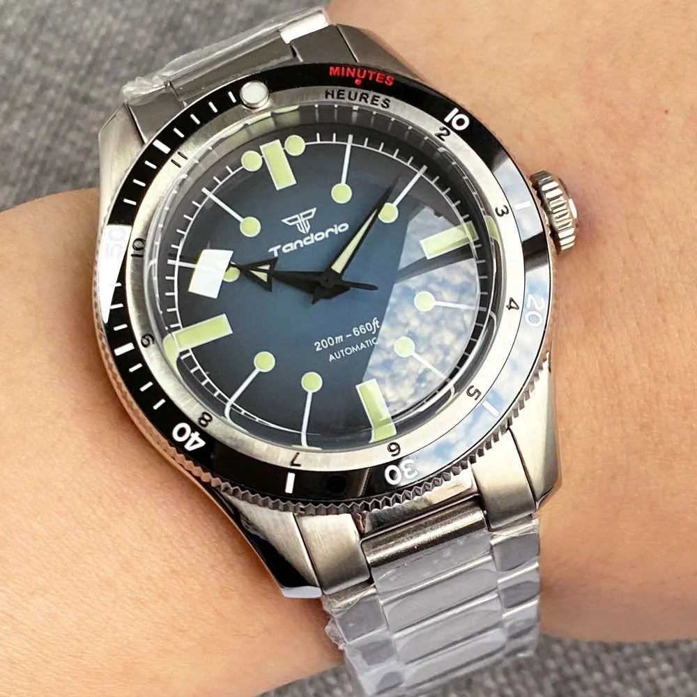200M Water Resistant Mechanical Wristwatch Miyota 8215 Domed Sapphire Glass 120 clicks Bezel Steel Band Luminous Marks