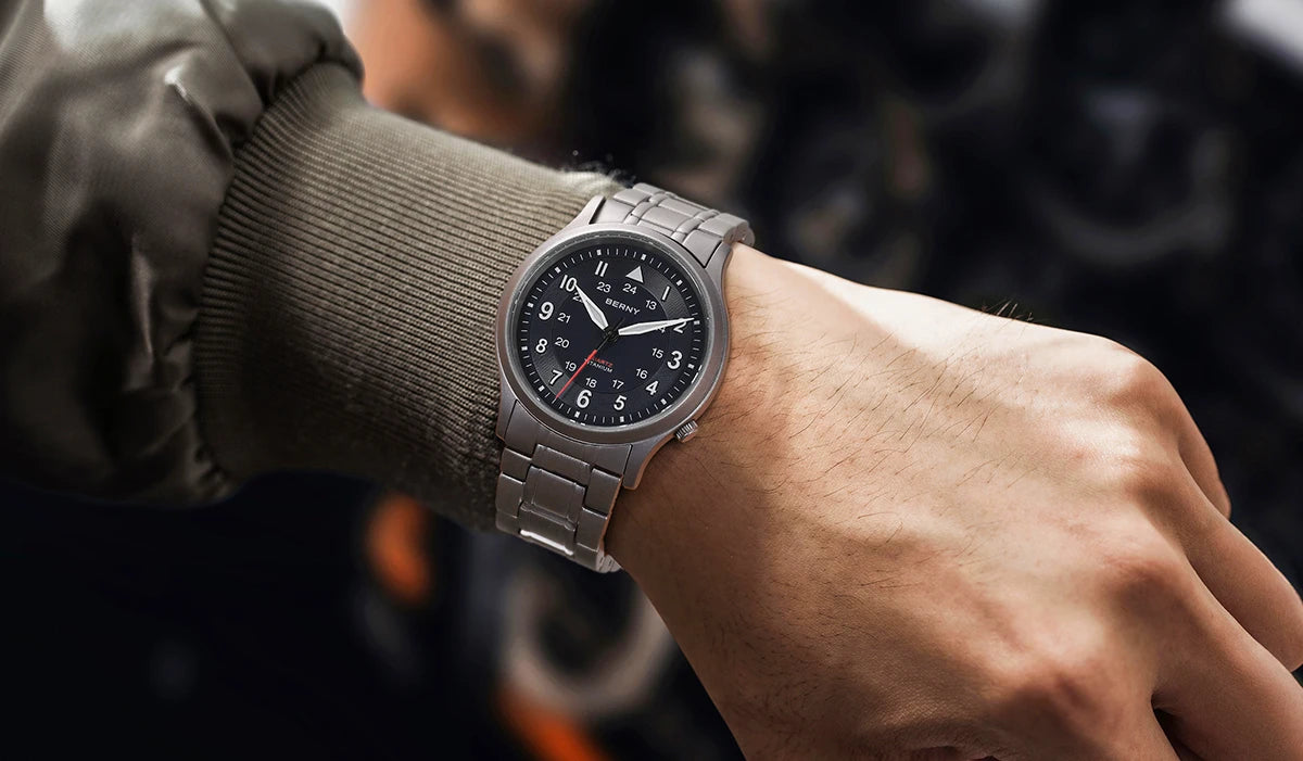 BERNY Titanium Watches for Men Classic Men's Field Watch Easy Read Outdoor Quartz Wristwatch Super Luminous Sapphire 5ATM