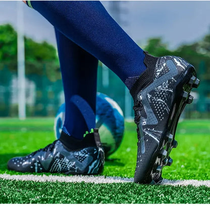 Oversized-Fußballschuhe für Jugendliche und Kinder, komfortables flexibles Design, stabile rutschhemmende Performance für Outdoor-Feldsportarten