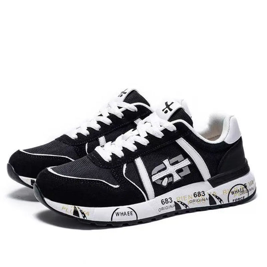 Baskets rétro de marque de luxe pour hommes et femmes, chaussures en maille respirante et en daim, semelle imprimée tendance, à lacets, baskets décontractées pour tous les jours