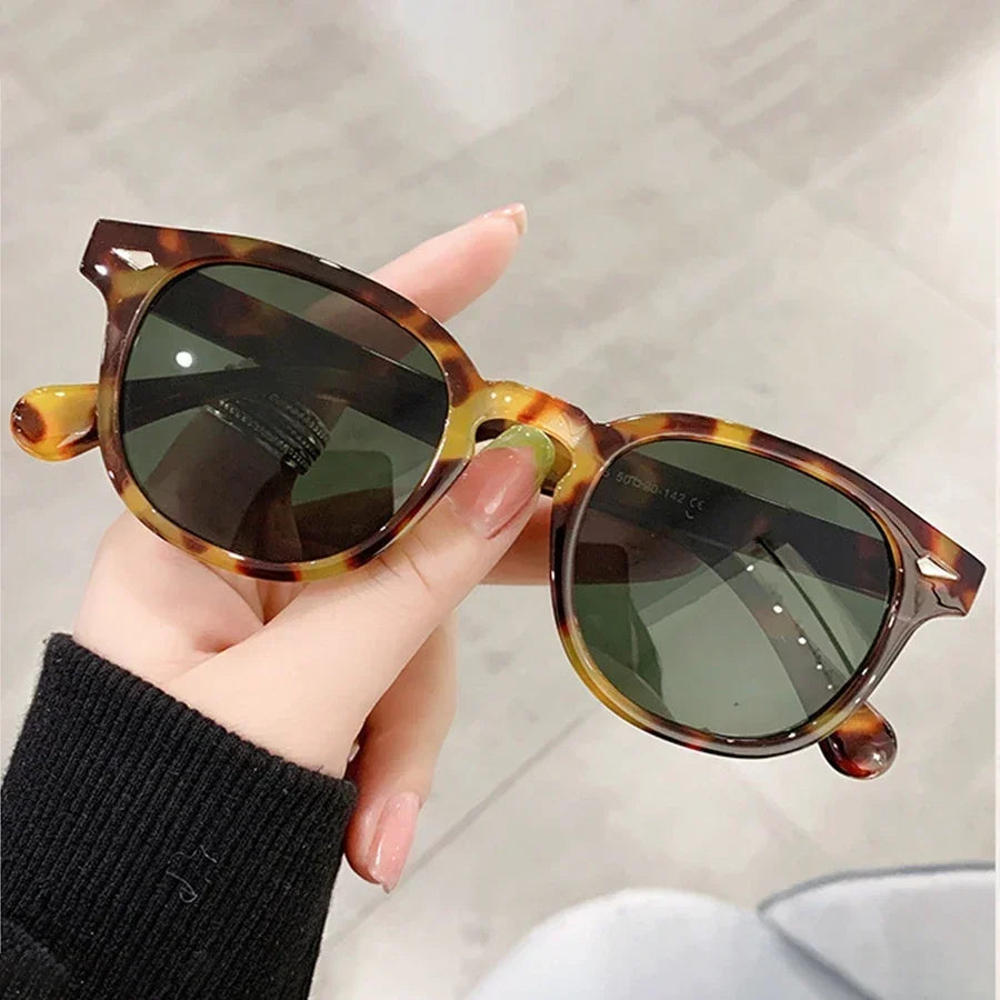 JNPCXI New Retro Round Sunglasses Women Yellow Fashion Rivets Decoration Shades UV400 Men Punk Sun Glasses