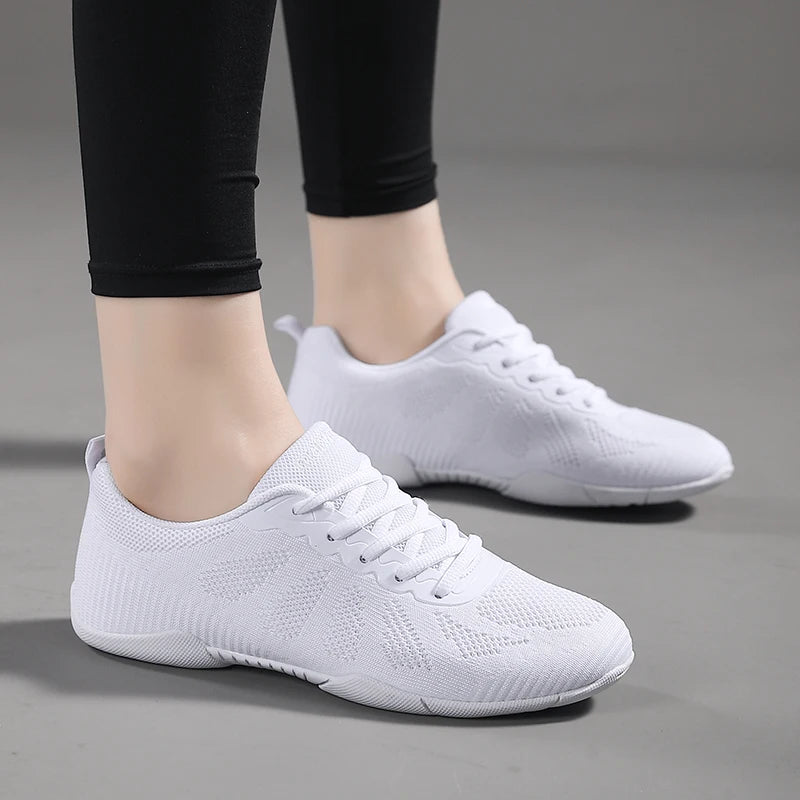 Zapatillas blancas de baile para niñas Marwoo: zapatillas ligeras para entrenamiento de animadoras, caminar y tenis; zapatillas deportivas de moda para mujer 2316