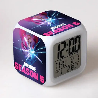 Fortnite-Wecker, niedlich, modisch, im Cartoon-Stil, personalisiert, kreativ, Kawaii, minimalistischer LED-Wecker, Geschenk zum Geburtstag von Freunden