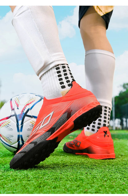 Men New Football Boots Grass Professional Original Resistant Casual Male Soccer Shoes Top Quality  Ultralight Football Shoes