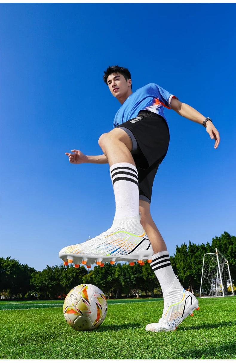 New Men's Soccer Shoes Hot Sale High-Quality Football Boots Women Unisex Futsal Cleats Ultralight Professional TF/FG Sneakers