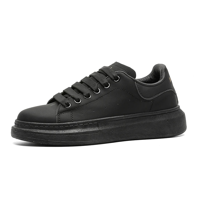 White Minimalist Sneakers for Men Comfy Leather Casual Sneakers Platform Skateboard Shoes Outdoor Low-Cut Men's Sports Shoes
