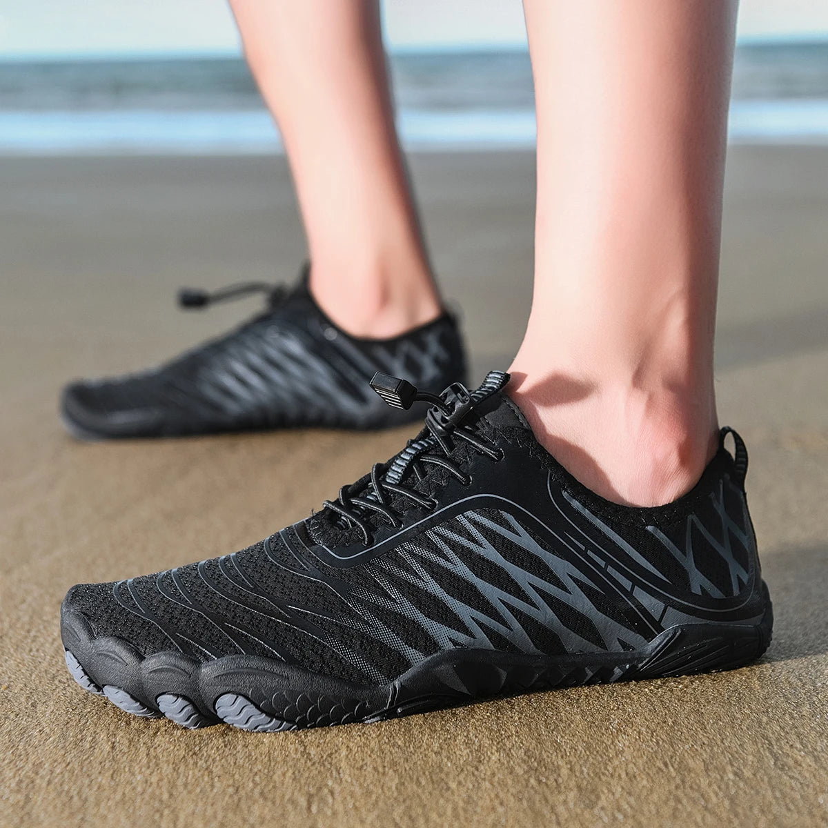 Oiaano Barfußschuhe mit breiter Zehenbox, schwarz, für Damen und Herren, Unisex-Sportsneaker, Aqua-Strandschuhe mit weicher Sohle, leicht und atmungsaktiv