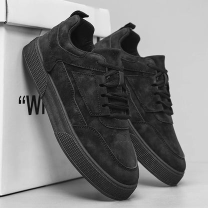 Casual sneakers til mænd: Nye modeller til forår og efterår, street- og skatesko til teenagere, basketballsko til udendørs sport