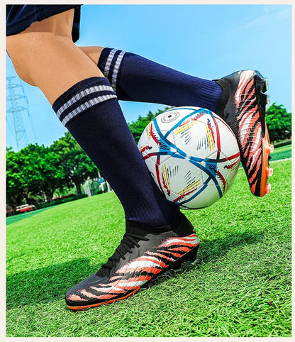 Chuteiras de futebol para homem, sapatos desportivos de futebol, para jogos, unissexo, ultraleves, confortáveis, antiderrapantes, para exterior, para relva, para adultos, de alta qualidade