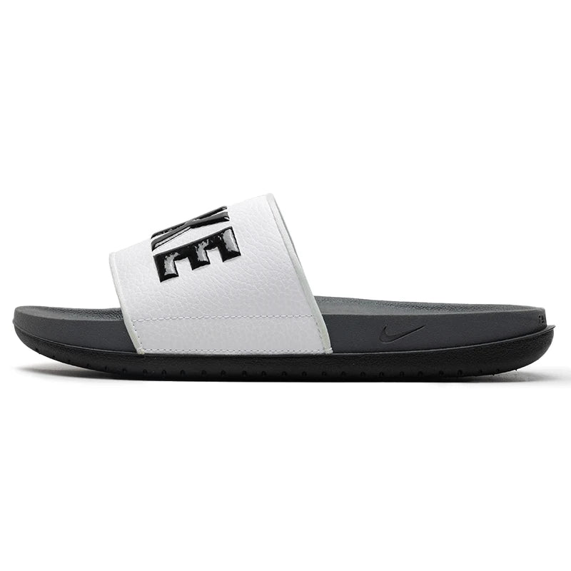 Nike Offcourt Slide herreslippers, komfortable og lette sandaler til indendørs og udendørs brug, udendørs strandsko Bq4639-001