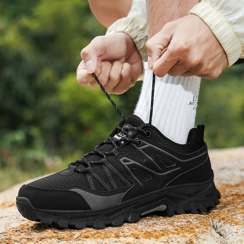New Large Outdoor Mountaineering Shoes Men Spring and Autumn Mesh Breathable Sneakers Outdoor Travel Hiking Non-Slip Shoes