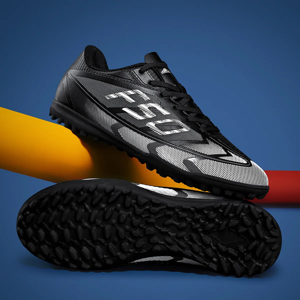 Nouvelles Chaussures de Football de Qualité pour Hommes Antidérapantes, Crampons de Football Ultralégers TF/FG pour Garçons