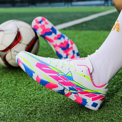 Nouvelles chaussures de football pour hommes, baskets de match, chaussures de soccer antidérapantes, chaussures de sport pour terrain gazonné, chaussures d'entraînement professionnelles, ultra-légères, unisexes.