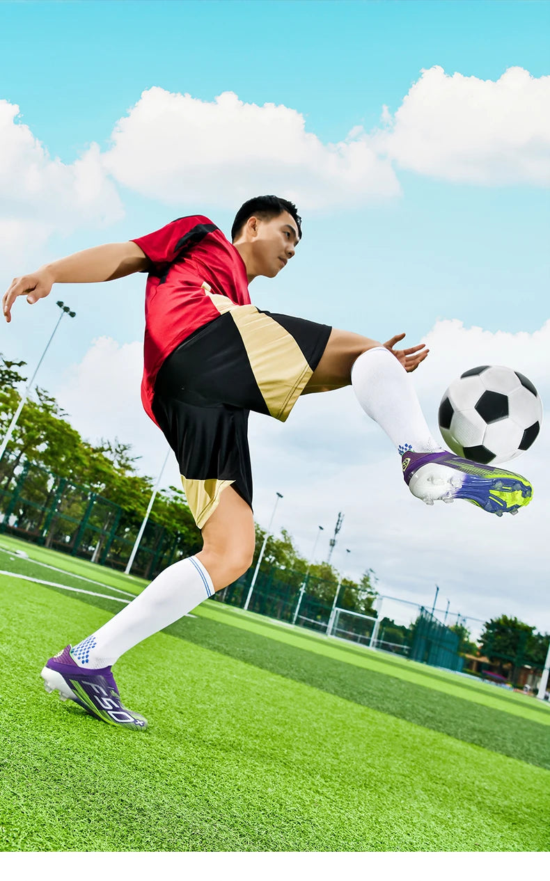 Men's Football Boots Grass Cleats Futsal Comfortable Turf Soccer Shoes Sport Ultralight Fg Non Slip Indoor Adult Non-Slip
