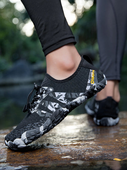 Oiaano Barfußschuhe mit breiter Zehenbox, schwarz, für Damen und Herren, Unisex-Sportsneaker, Aqua-Strandschuhe mit weicher Sohle, leicht und atmungsaktiv