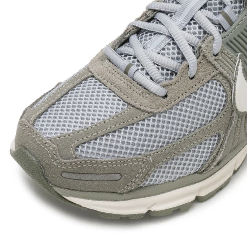 Original New Arrival NIKE ZOOM VOMERO 5 Men's Running Shoes Sneakers