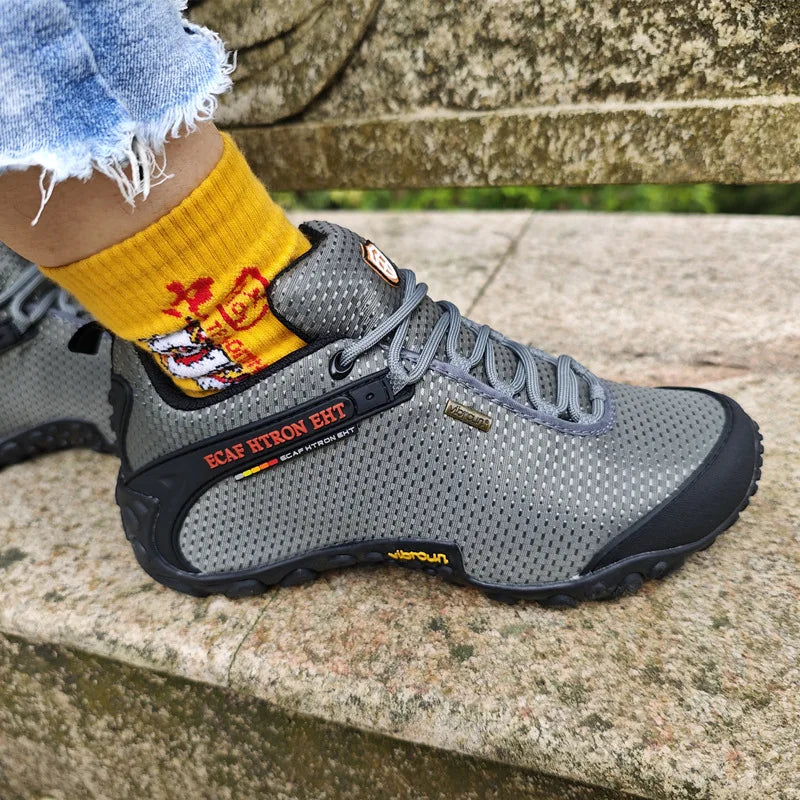 Outdoor Climbing Shoes for Men Women Sneakers Big Size Hiking Trainers High Quality Wear-resistant Adventure Sports Wading Shoes