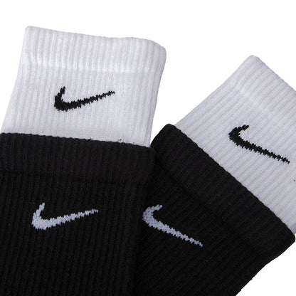 Nike-strumpor Herrstrumpor Damstrumpor Vardagsstrumpor Trendiga halvhöga strumpor för basket, löpning och träning Dd2795-011