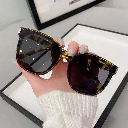 Fashion Korean Vintage Square Sunglasses Women Oversized Sunglass Men Retro Trend Black Sun Glasses Shades Goggle UV400 Eyewear