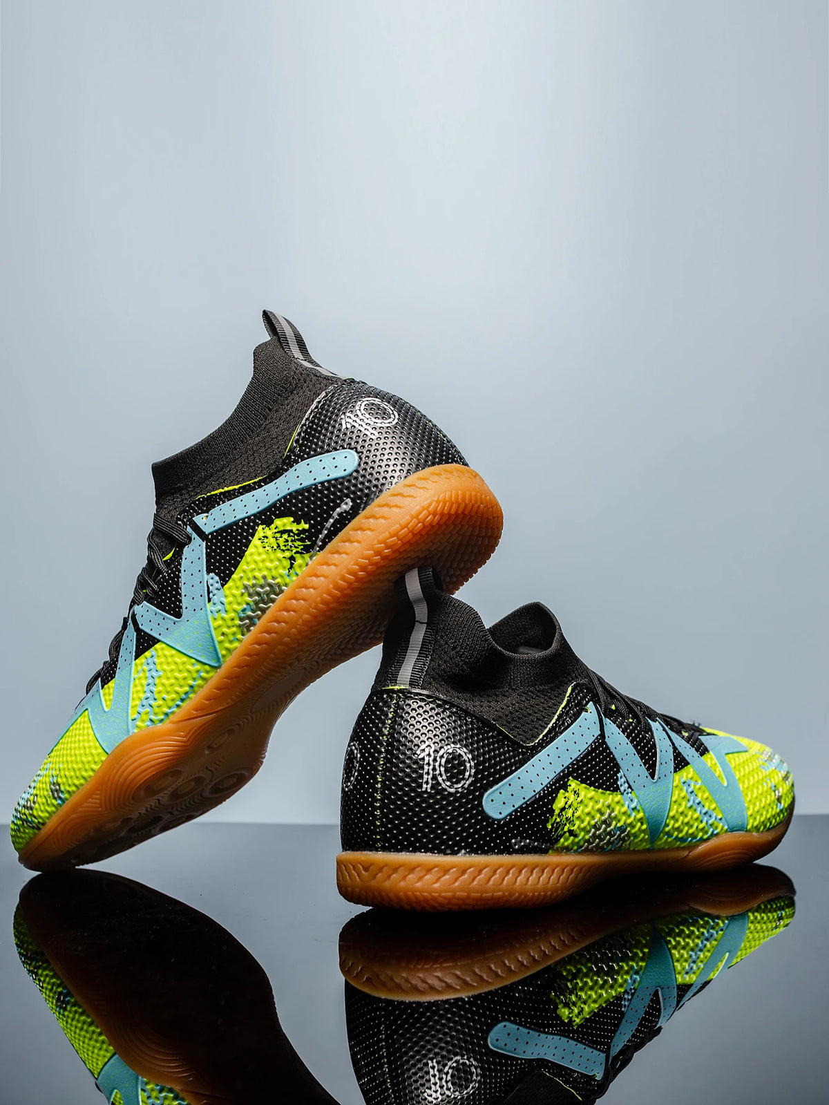 Chaussures de football pour homme, crampons Society, chaussures de football professionnelles, chaussures de football d'intérieur pour terrain rapide, baskets pour garçon, entraînement original