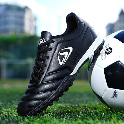 Nouvelles chaussures de football pour hommes, chaussures de soccer d'extérieur TF FG, crampons pour terrain en herbe, chaussures d'entraînement confortables, chaussures de match, futsal, chaussures de sport respirantes pour