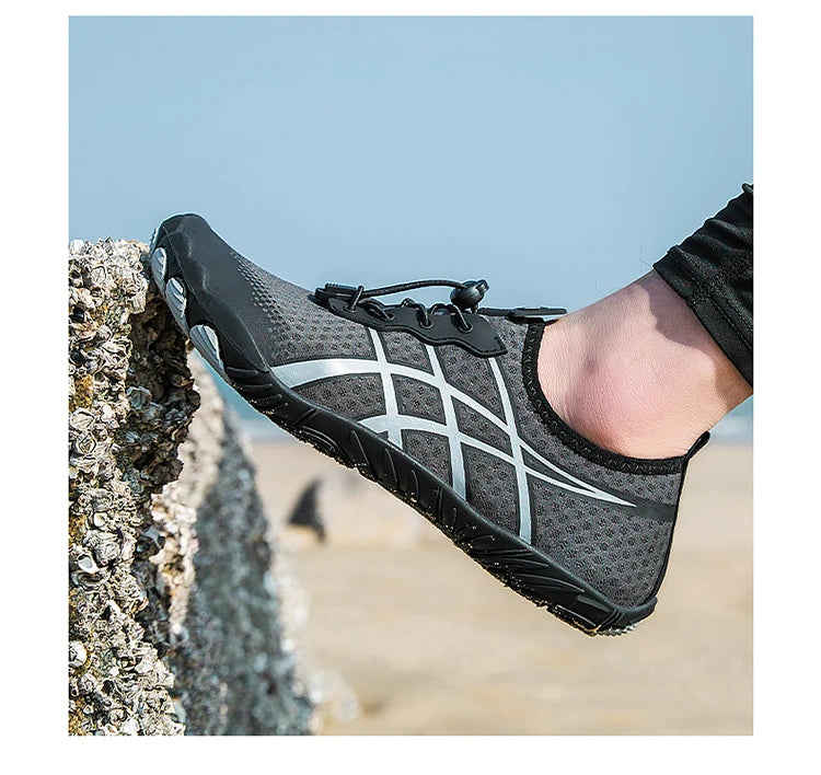 Aqua Shoes Men Water Shoes Barefoot Beach Shoes Unisex  Quick-Dry Outdoor Wadding Shoes Gym Training Footwear Sneakers Size35-46