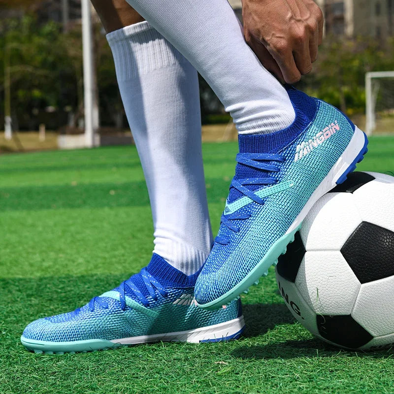 Men's Turf Soccer Shoes Cleats Professional Football Boots Breathable Mesh Youth Soccer Anti-Skid Male Sneakers Society Chuteira