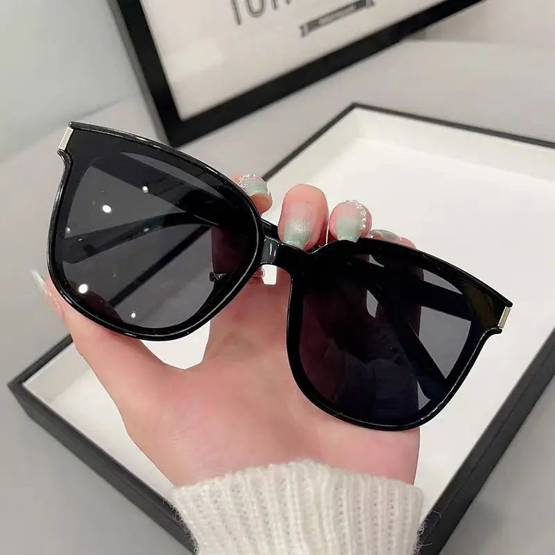 Fashion Korean Vintage Square Sunglasses Women Oversized Sunglass Men Retro Trend Black Sun Glasses Shades Goggle UV400 Eyewear